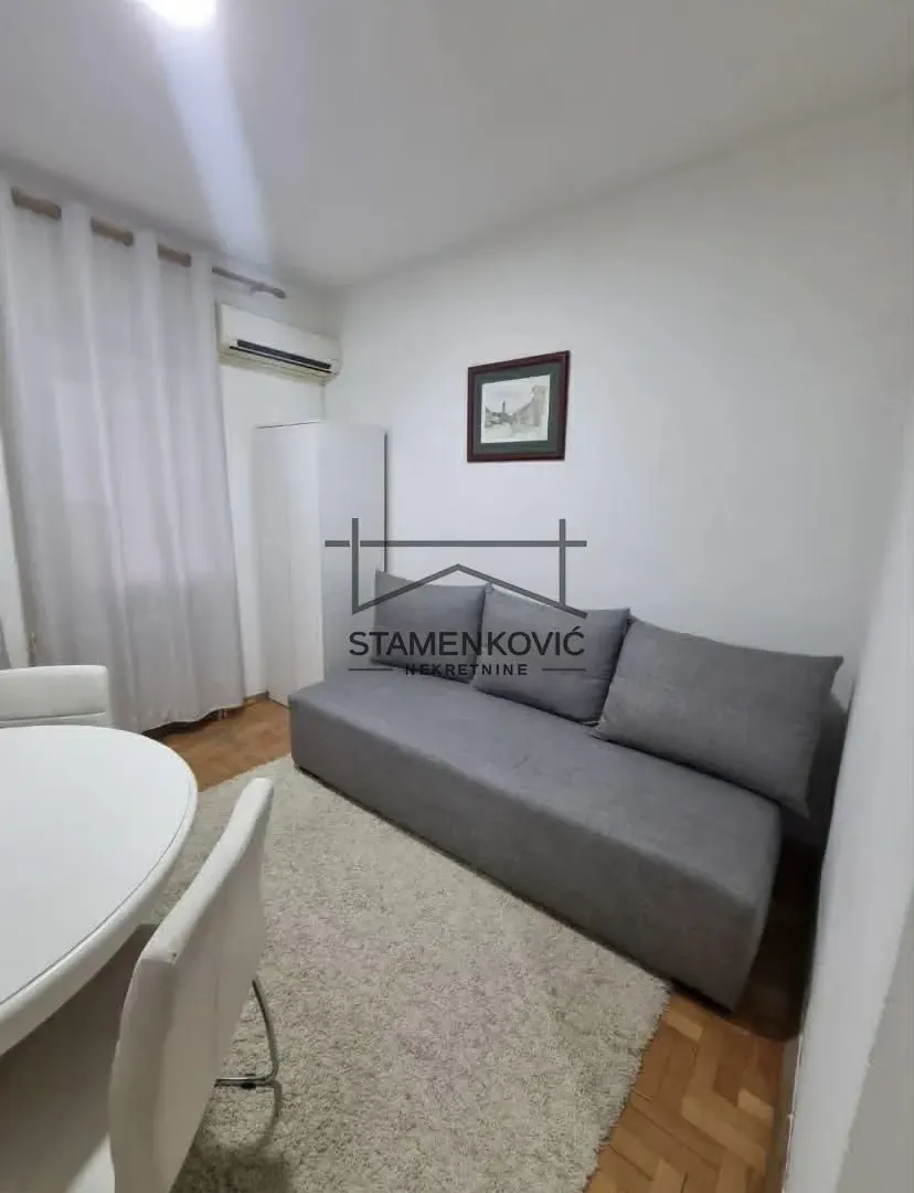 Izdavanje, dvosoban stan, 40m², Podbara, Novi Sad Sve Podlokacije