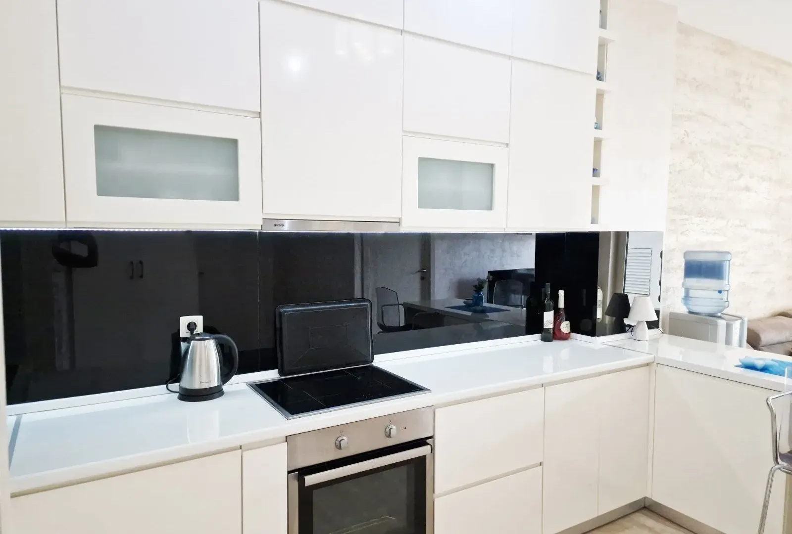 Prodaja, jednosoban stan, 63m², Budva, Crna Gora