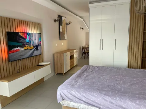 Izdavanje, garsonjera, 40m², Sveti Stefan, Budva - image 3