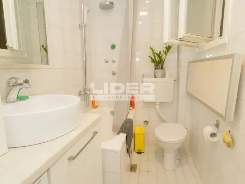 Prodaja, jednosoban stan, 50m², Zeleni Venac, Beograd - image 9