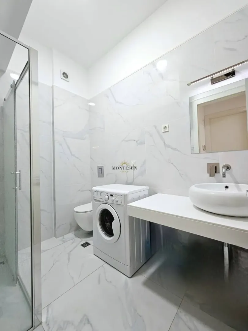 Rent, two bedroom apartment, 55m², Bečići, Budva
