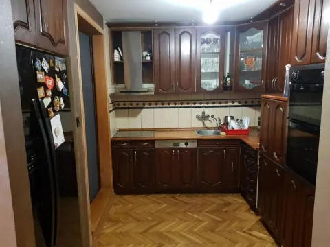 Prodaja, kuća, 165m², Sremska Kamenica, Petrovaradin - image 16