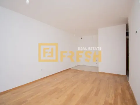 Izdavanje, jednosoban stan, 45m², City Kvart, Podgorica - image 6