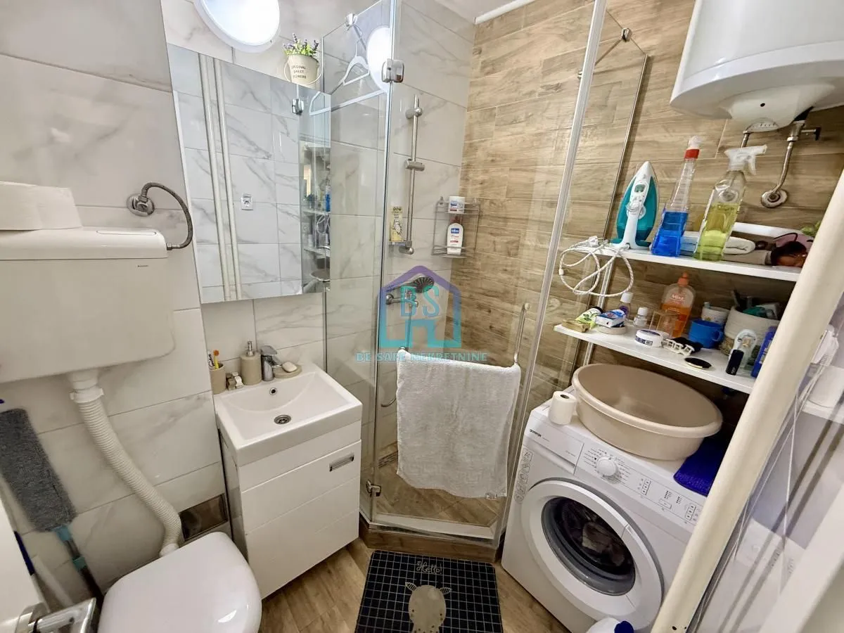 Prodaja, dvosoban stan, 60m², Detelinara, Novi Sad Sve Podlokacije
