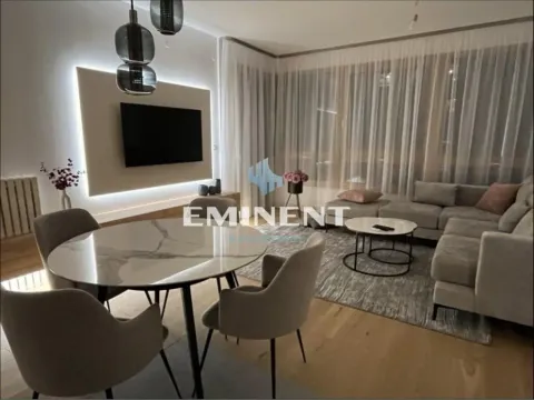 Stan in Novi Beograd Blok 65