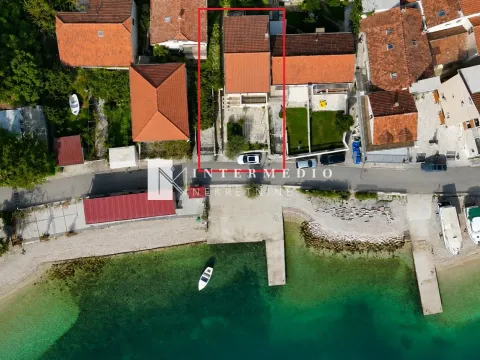 Kuća in Đenovići