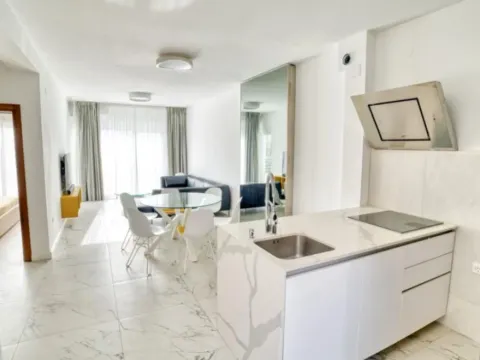 Sale, two bedroom apartment, 60m², Petrovac, Budva - image 2