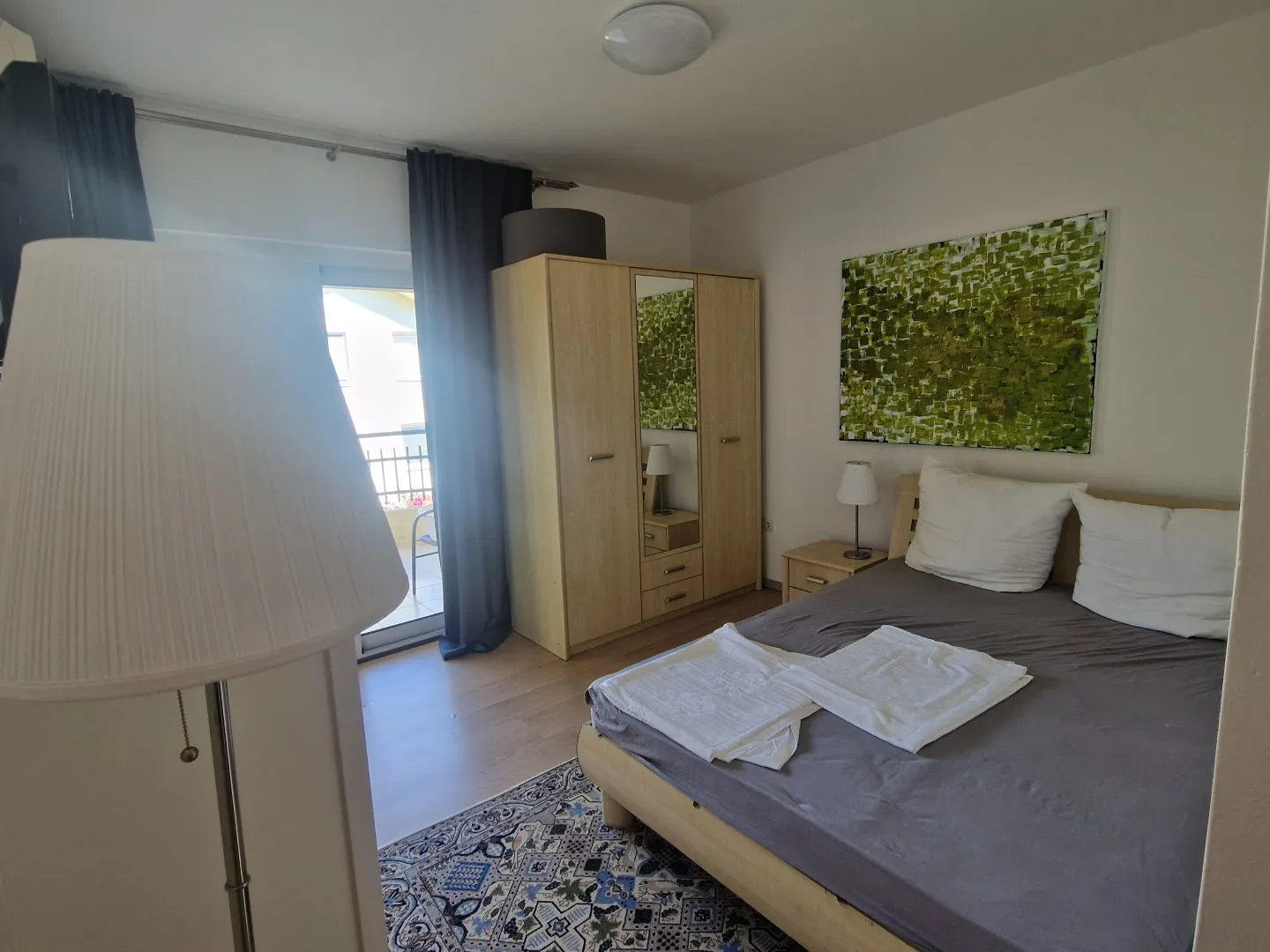 Izdavanje, dvosoban stan, 65m², Kamenari, Herceg Novi