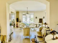 Izdavanje, trosoban stan, 110m², Stari Grad, Beograd - image 8