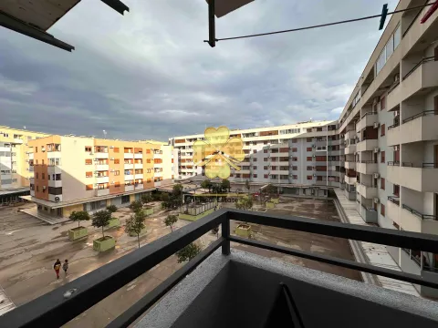 Izdavanje, jednosoban stan, 45m², Stari Aerodrom, Podgorica - image 10