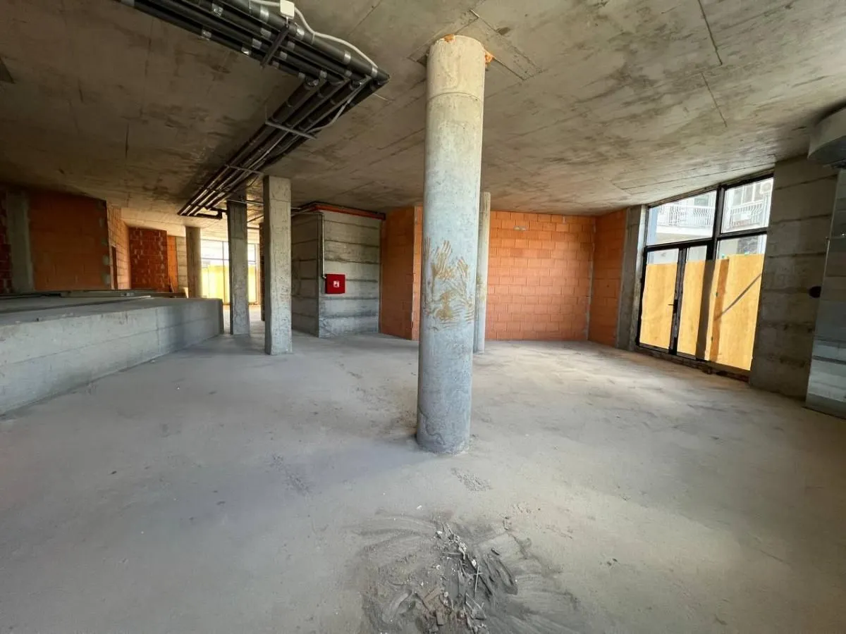 Rent, office space, 327m², Socijalno, Novi Sad Sve Podlokacije