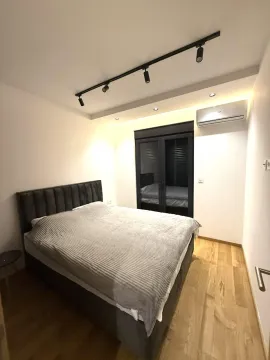 Izdavanje, dvosoban stan, 53m², New City, Podgorica - image 10