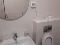 Izdavanje, jednosoban stan, 50m², Central Point, Podgorica - image 9