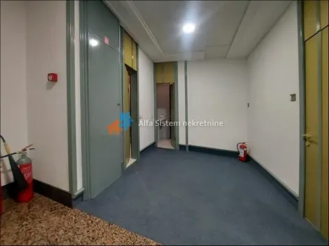 Izdavanje, poslovni prostor, 457m², Stari Grad, Beograd - image 10