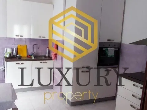 Rent, one bedroom apartment, 120m², 1 maj, Podgorica - image 4