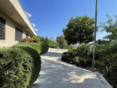 Sale, one bedroom apartment, 48m², Bečići, Budva - image 8