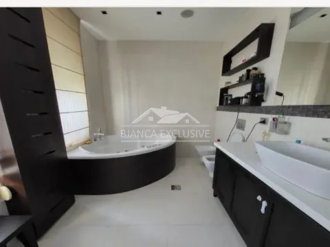 Sale, three bedroom apartment, 127m², Novi Beograd Blok 29, Novi Beograd Sve Podlokacije - image 14