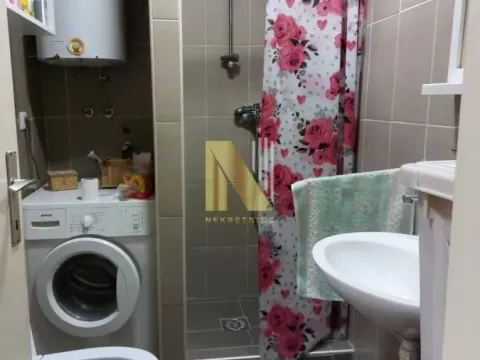 Izdavanje, dvosoban stan, 53m², Avijatičarsko naselje, Novi Sad Sve Podlokacije - image 8