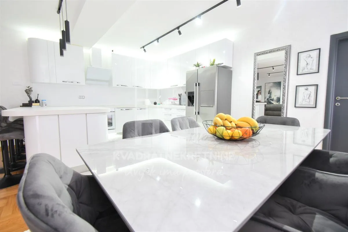 Prodaja, stan, 142m², Dalmatinska ulica, Podgorica