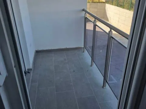 Rent, one bedroom apartment, 42m², Zagorič, Podgorica - image 5