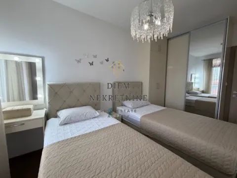 Rent, one bedroom apartment, 52m², Master Kvart, Podgorica - image 7
