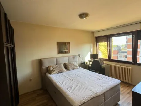 Prodaja, trosoban stan, 85m², Vidikovački venac, Rakovica - image 2