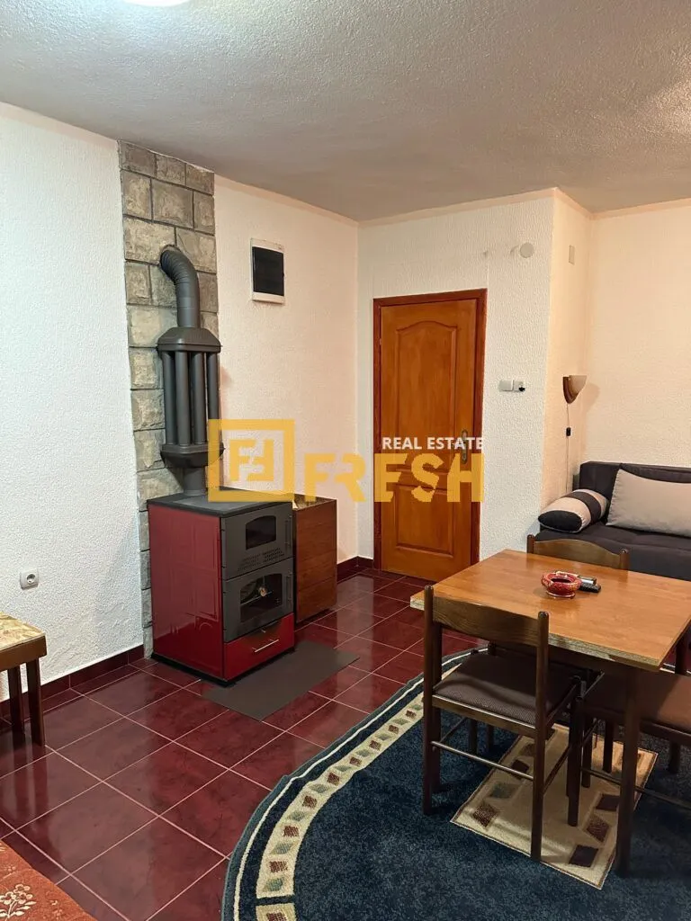 Sale, house, 310m², Kolašin, Crna Gora