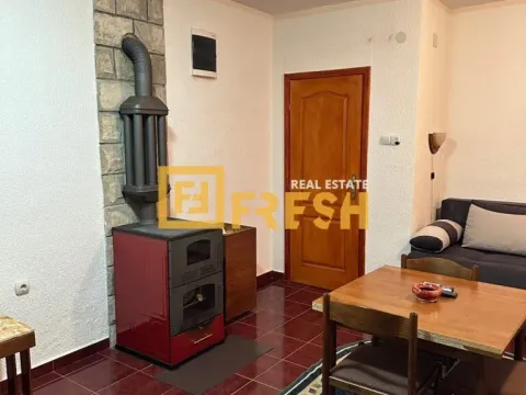 Sale, house, 310m², Kolašin, Crna Gora - image 18