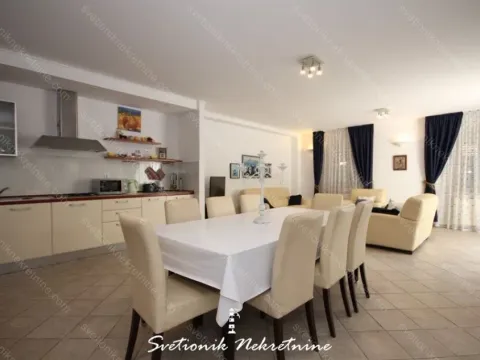 Sale, five bedroom apartment, 230m², Meljine, Herceg Novi - image 7