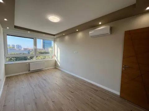 Rent, office space, 101m², Centar, Novi Sad - image 6