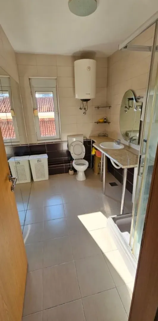 Rent, two bedroom apartment, 70m², Stari Aerodrom, Podgorica