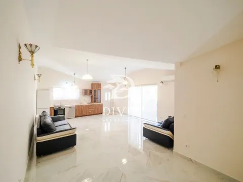 Izdavanje, kuća, 448m², Dedinje Rtv Pink, Dedinje Sve Podlokacije - image 2