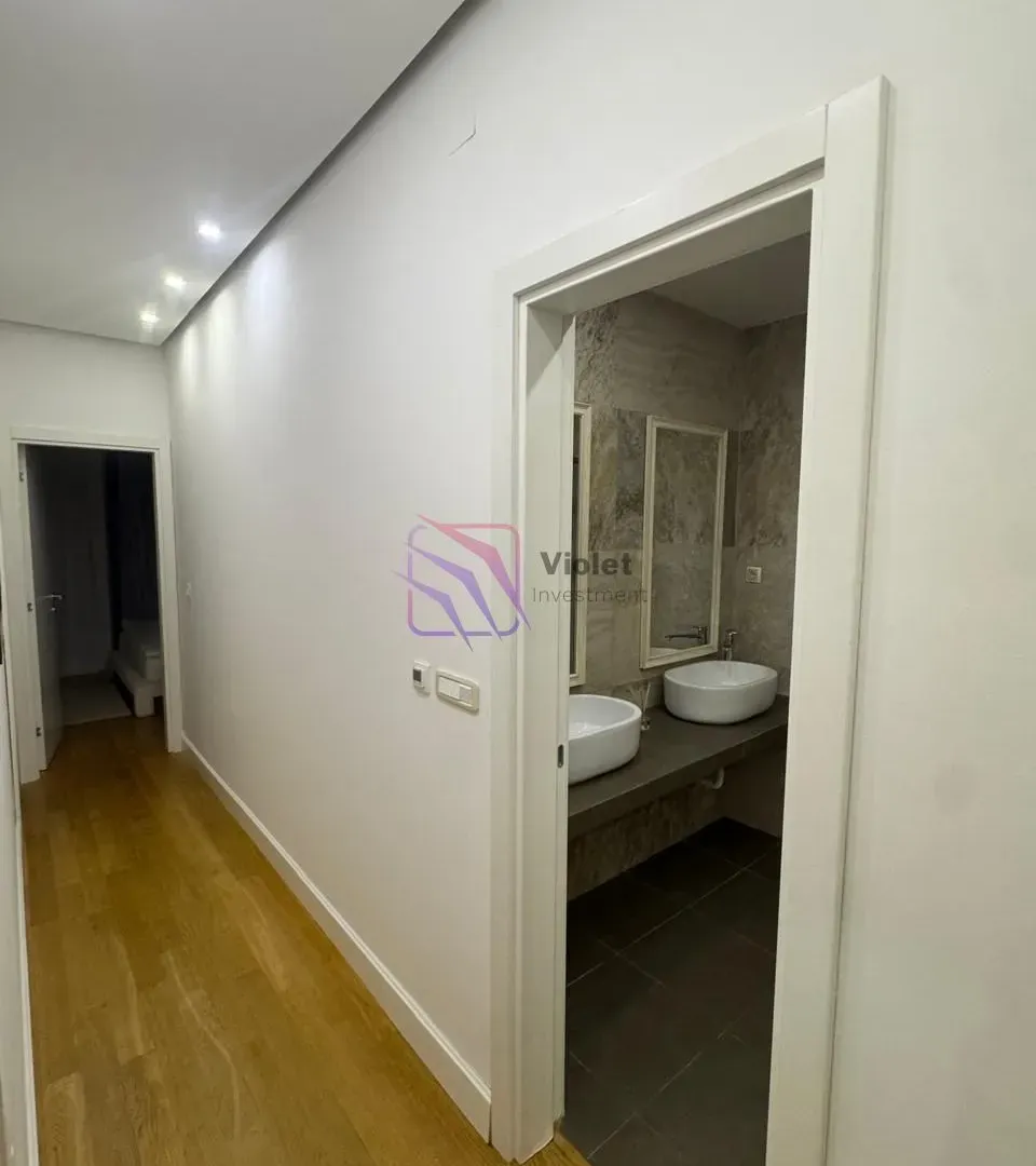 Rent, two bedroom apartment, 108m², Centar, Budva