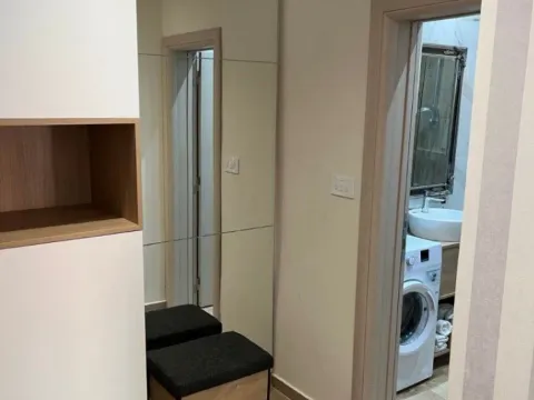 Izdavanje, garsonjera, 35m², Budva, Crna Gora - image 10