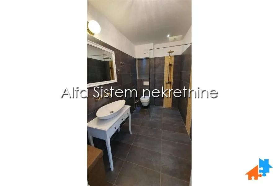 Rent, house, 510m², Banovo Brdo, Beograd