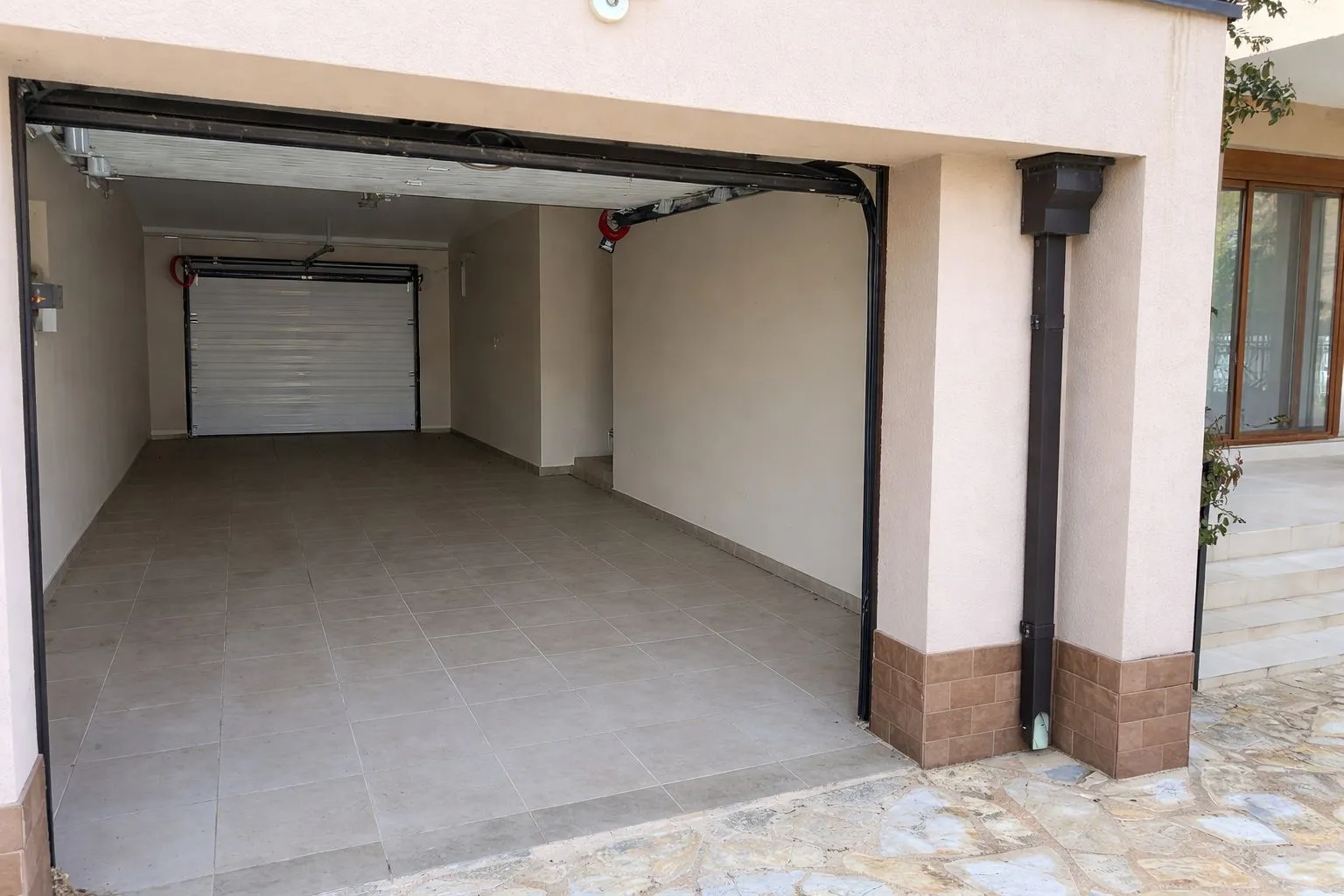 Sale, house, 270m², Centar, Bar
