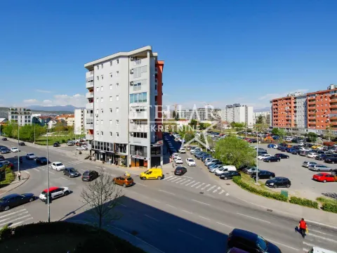 Rent, one bedroom apartment, 45m², City Kvart, Podgorica - image 11