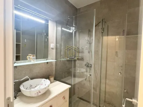 Rent, one bedroom apartment, 47m², Vezirov Most, Podgorica - image 8