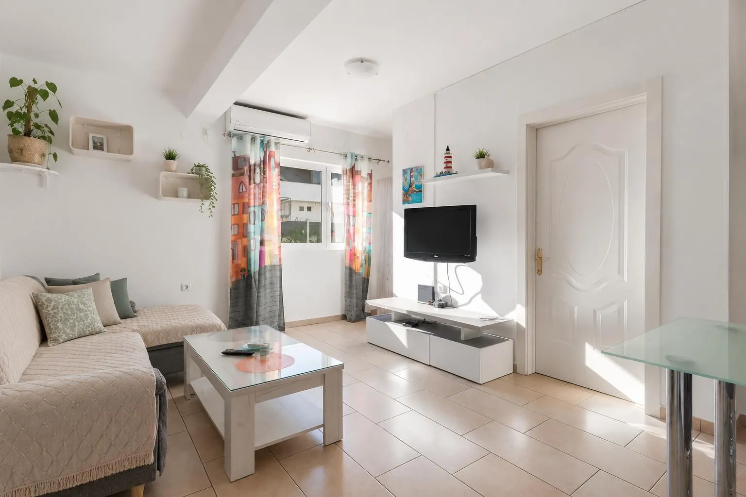 Prodaja, dvosoban stan, 55m², Donja Lastva, Tivat