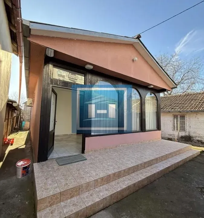 Sale, office space, 66m², Centar, Ćuprija