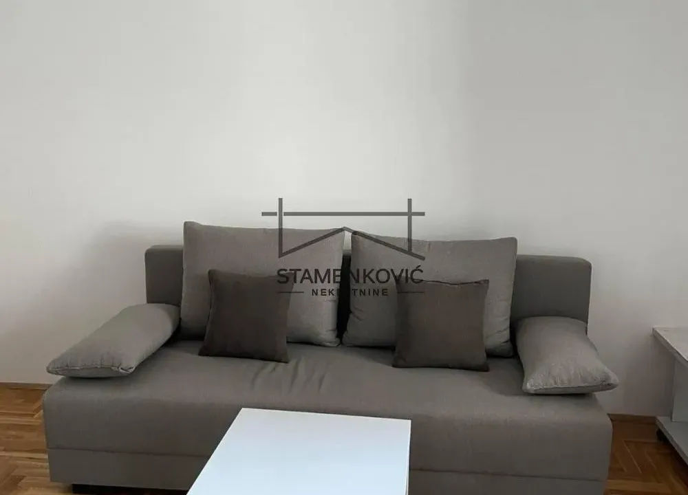 Izdavanje, jednosoban stan, 31m², Detelinara, Novi Sad Sve Podlokacije