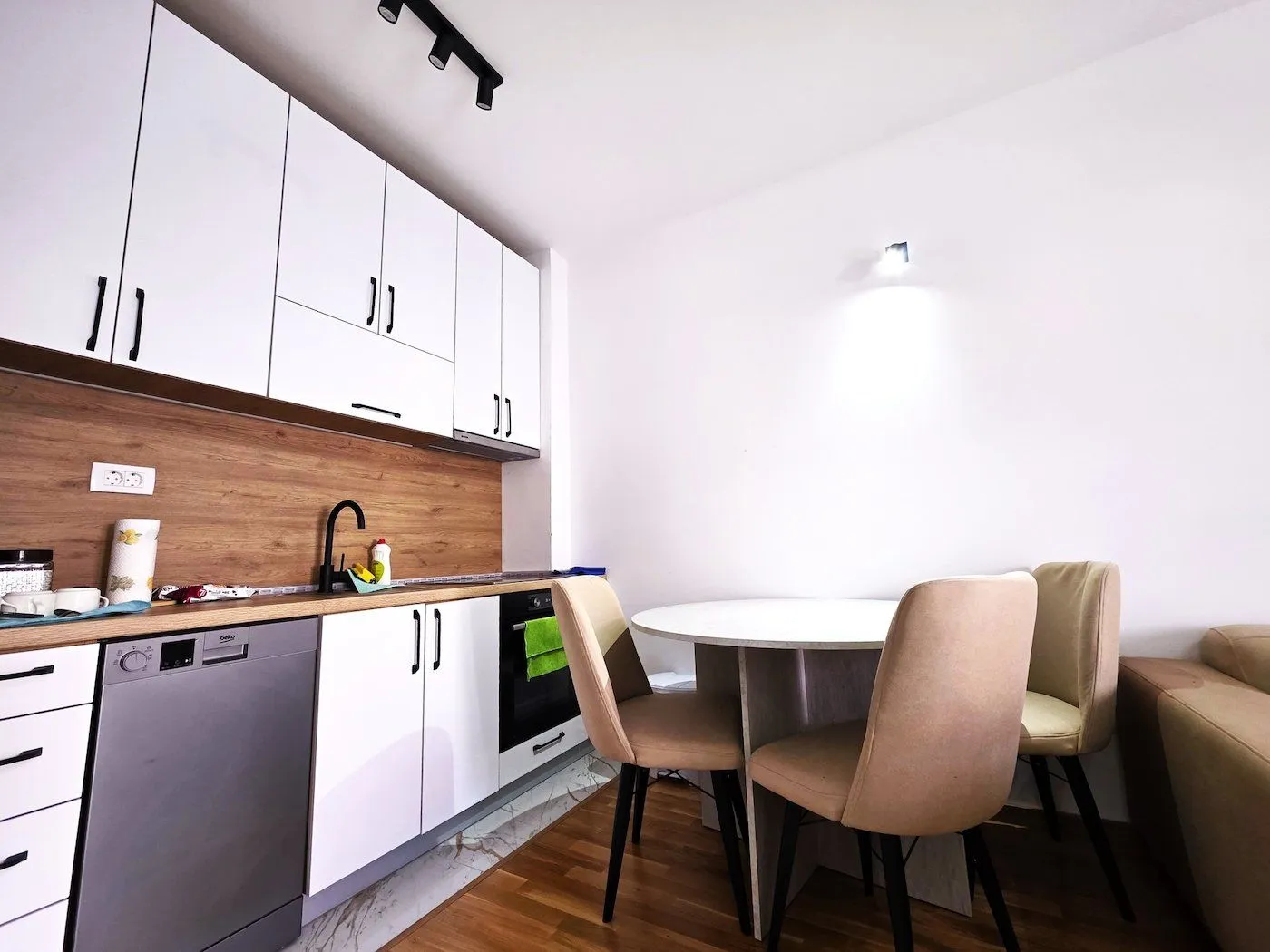 Rent, apartment, 39m², Zagorič, Podgorica