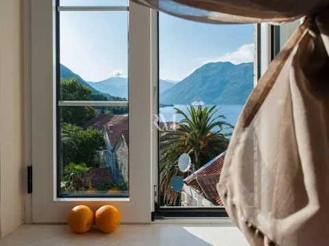 Sale, one bedroom apartment, 54m², Prčanj, Kotor - image 3