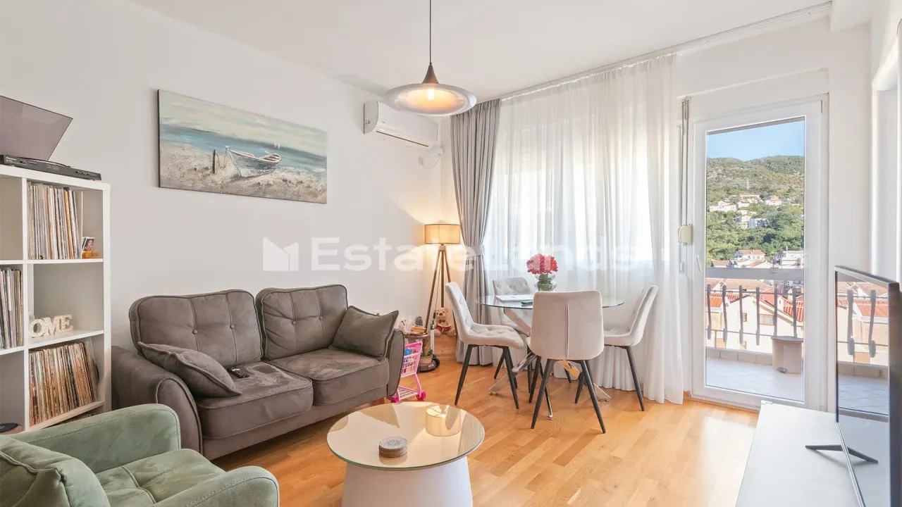 Sale, one bedroom apartment, 40m², Centar, Tivat