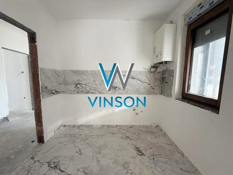 Prodaja, četvorosoban stan, 86m², Petrovaradin, Novi Sad