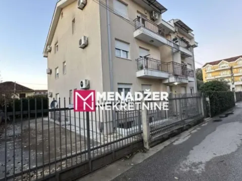 Izdavanje, trosoban stan, 90m2, Dalmatinska ulica, Podgorica Izdavanje, trosoban stan, 90m2, Dalmatinska ulica, Podgorica