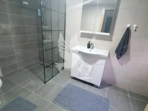 Prodaja, kuća, 190m², Mladenovac, Beograd - image 18