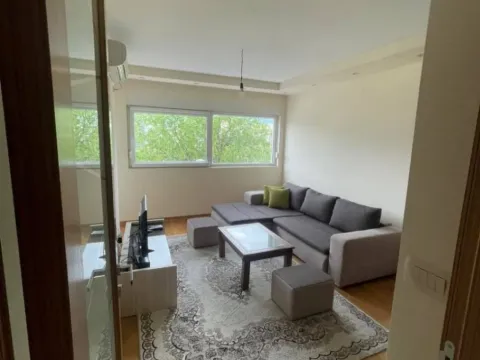 Izdavanje, jednosoban stan, 45m², Centar, Bar - image 4