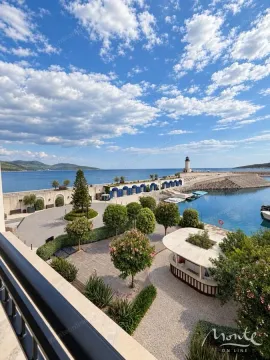 Stan in Luštica Bay