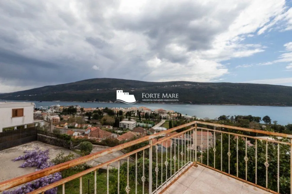 Prodaja, kuća, 225m², Kumbor, Herceg Novi